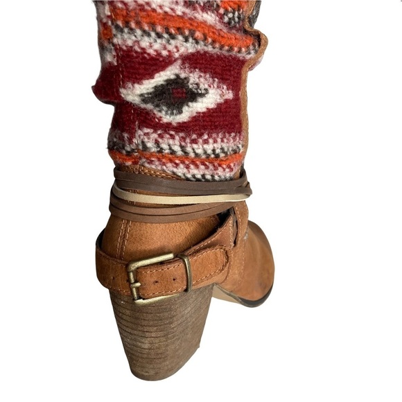Steve Madden Tolteca Southwestern Inspired Nubuck & Textile Ankle Boots Sz 8 - Picture 7 of 10